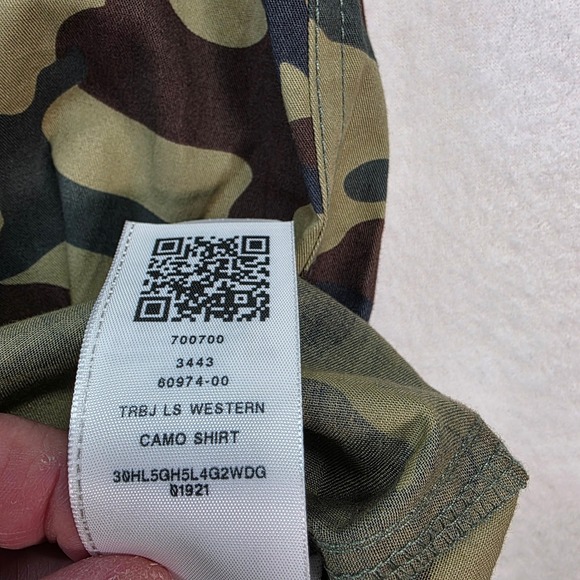 True Religion TRBJ LS Western Camo Shirt Mens M Snap Button Style 700700 NWT - Picture 5 of 10
